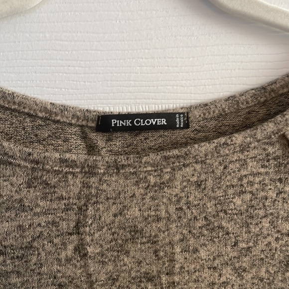 Pink Clover | Luna Button Detail Brushed Knit Top | M | Beige - Picture 2 of 3